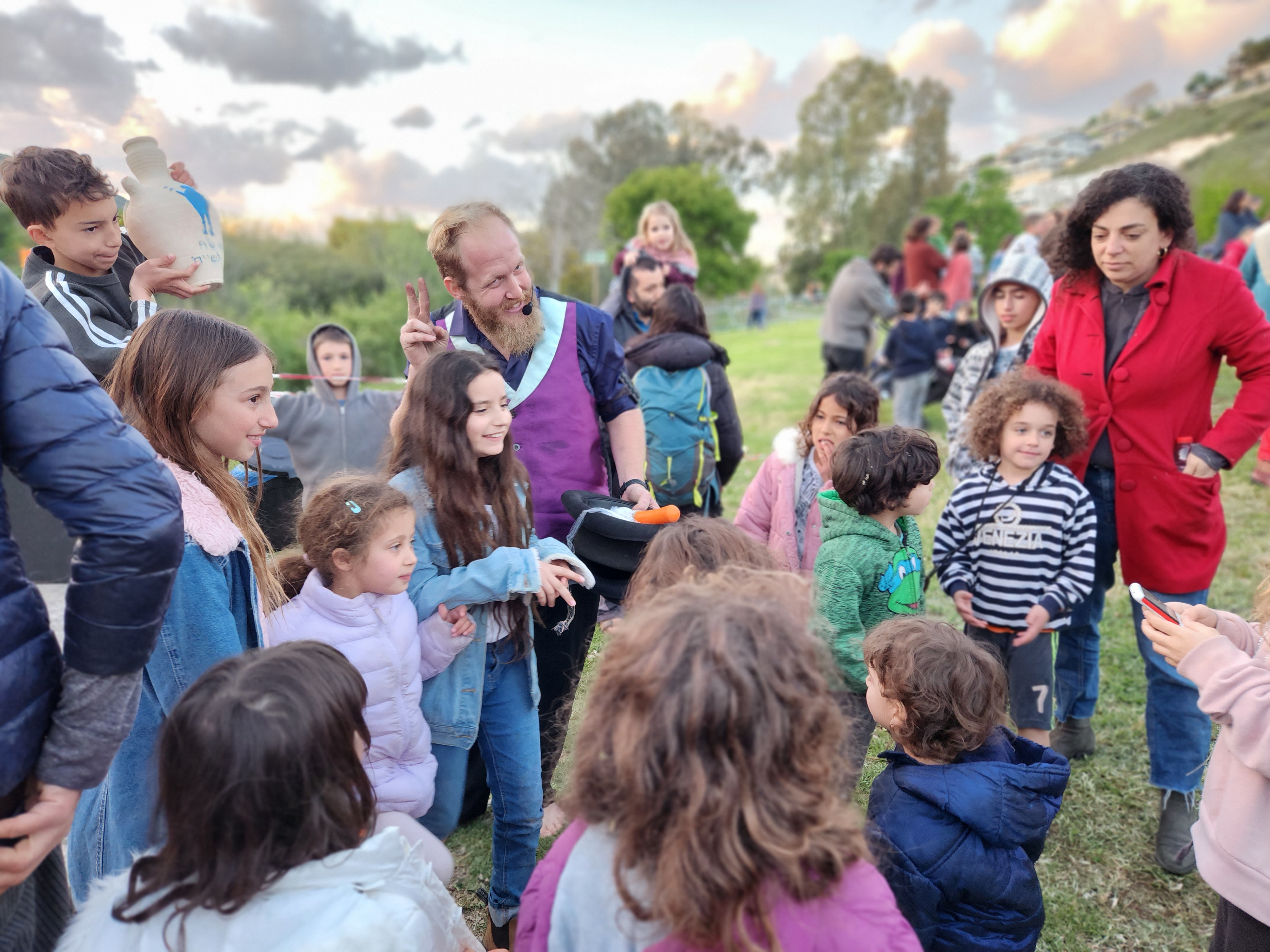 מגזימוס עושה ג'אגלינג